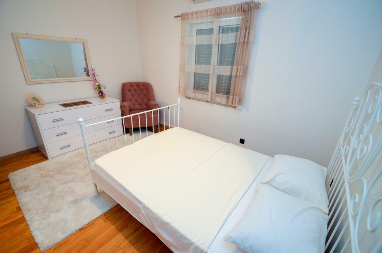 Apartment Radulovic Kotor Exterior photo